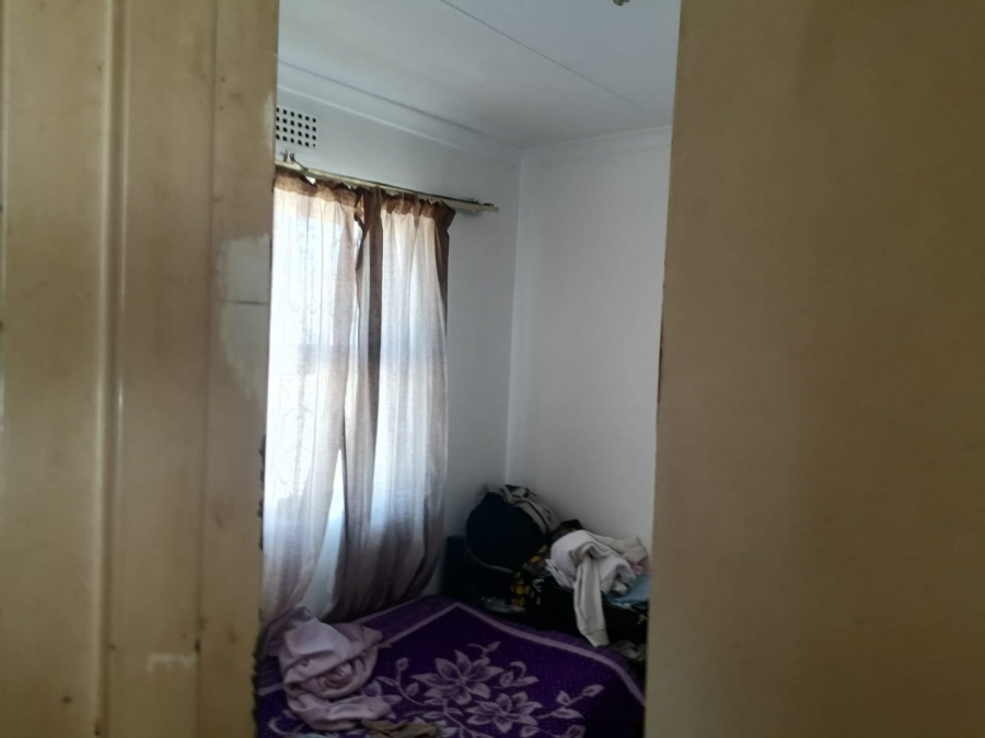  Bedroom Property for Sale in Llitha Park Western Cape
